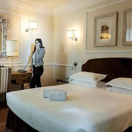 Hotell Fh55 4*