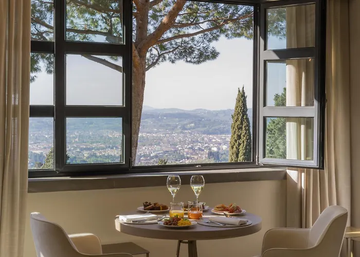 Fh55 מלון פייזולה